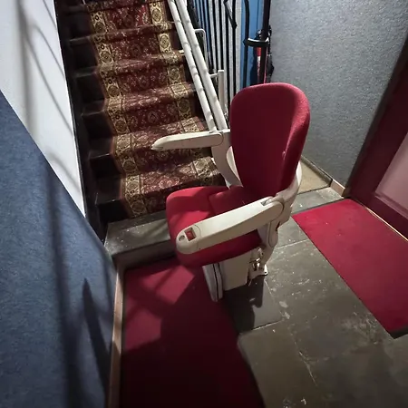 Centre * 米尔普瓦